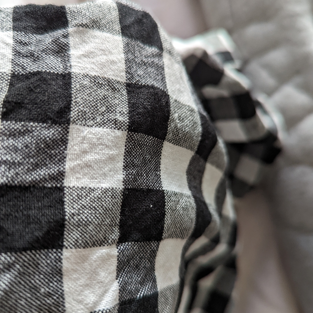 Madewell Linen Blend Puff Sleeve Button Front Crop Top in Gingham Check - Picture 7 of 8
